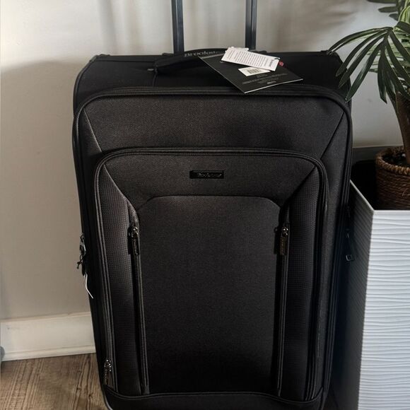 Brookstone Elswood 29" Softside Spinner, luggage, suitcase - Picture 13 of 15